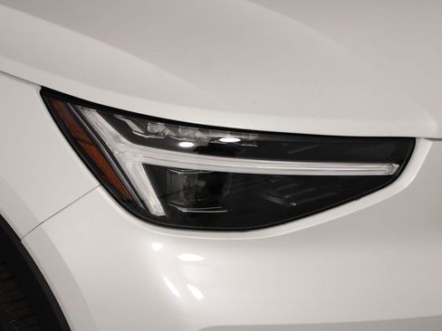 New 2026 Volvo XC40 B5 Plus w/ Climate Package image 14