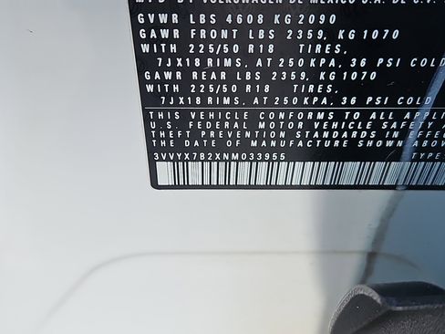 Used 2022 Volkswagen Taos SE w/ IQ.Drive SE Package image 7