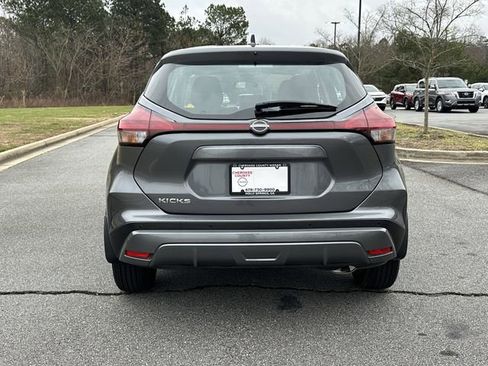 Certified 2024 Nissan Kicks S image 7