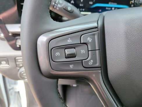 New 2026 Chevrolet Silverado 2500 ZR2 AWD/4WD image 18