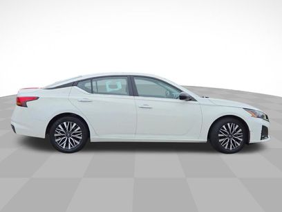 Used 2025 Nissan Altima 2.5 SV