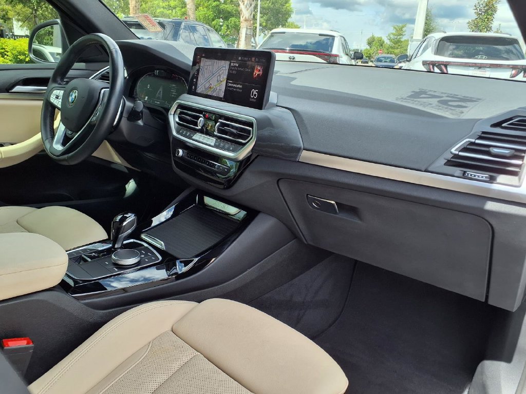 Used 2024 BMW X3 sDrive30i w/ Premium Package w/ZPA RWD image 13