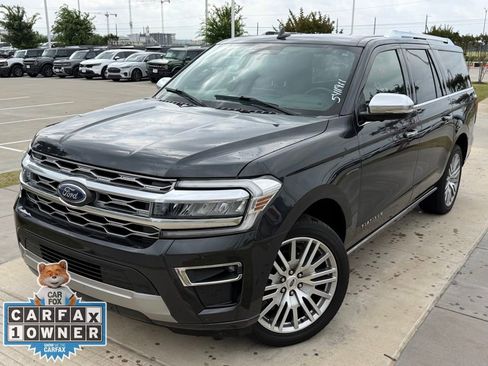 Used 2023 Ford Expedition Max Platinum RWD image 3