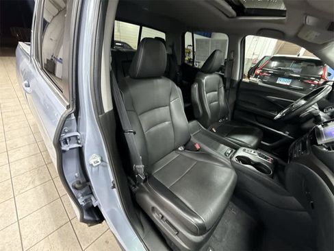 Certified 2023 Honda Ridgeline RTL image 16