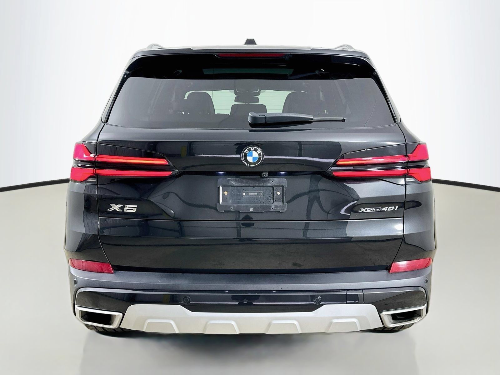Used 2025 BMW X5 xDrive40i AWD/4WD image 6