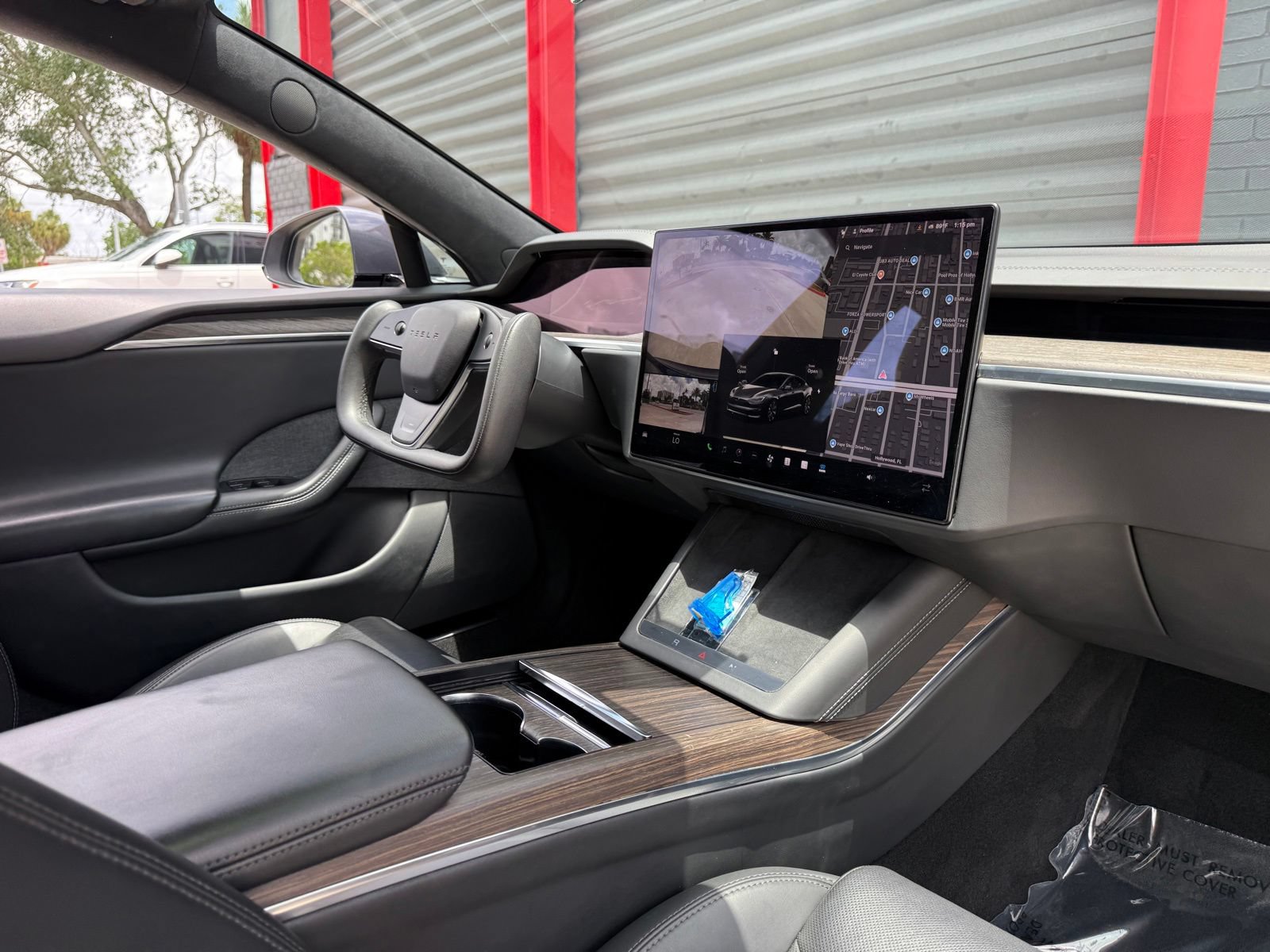 Used 2023 Tesla Model S AWD/4WD image 23
