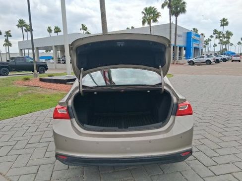 Used 2025 Chevrolet Malibu LS w/ LPO, Floor Liner Package FWD image 7