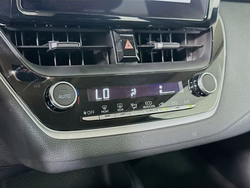 Used 2024 Toyota Corolla LE image 22