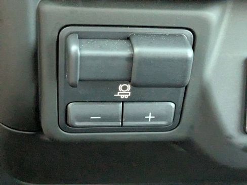 Certified 2025 Chevrolet Silverado 2500 Custom w/ Custom Value Package AWD/4WD image 25