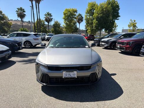 Used 2025 Kia K4 GT-Line w/ GT-Line Premium Package FWD image 9