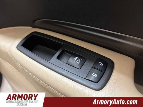 Used 2021 Dodge Durango SXT w/ 3rd Row Seating Group image 37