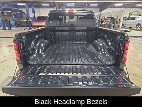 New 2026 RAM 1500 Big Horn image 23