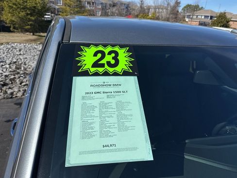 Used 2023 GMC Sierra 1500 SLT w/ SLT Premium Package image 20