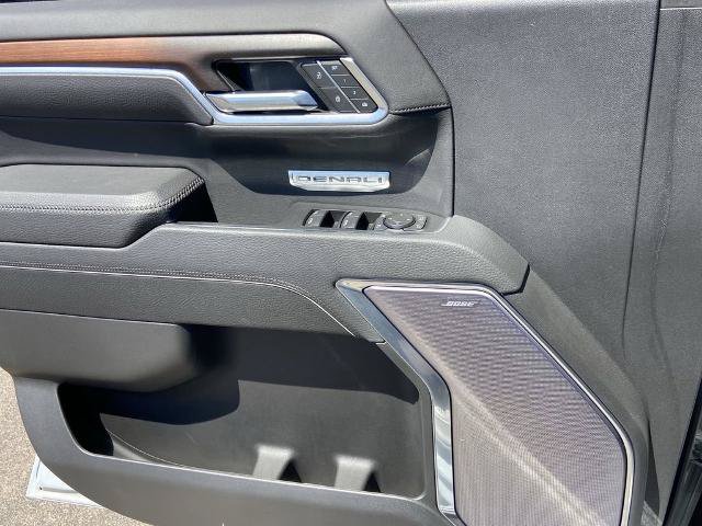 Used 2025 GMC Sierra 1500 Denali AWD/4WD image 19