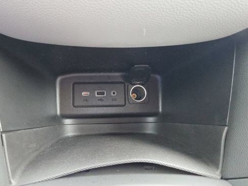 Certified 2023 Chevrolet Equinox LS w/ LS Convenience Package FWD image 16