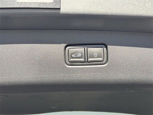 Used 2026 Genesis GV70 2.5T image 16