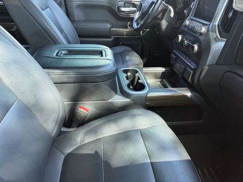 Used 2021 Chevrolet Silverado 1500 RST w/ Convenience Package II RWD image 8