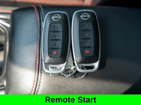 Used 2025 Nissan Kicks SR w/ SR Premium Package AWD/4WD image 29