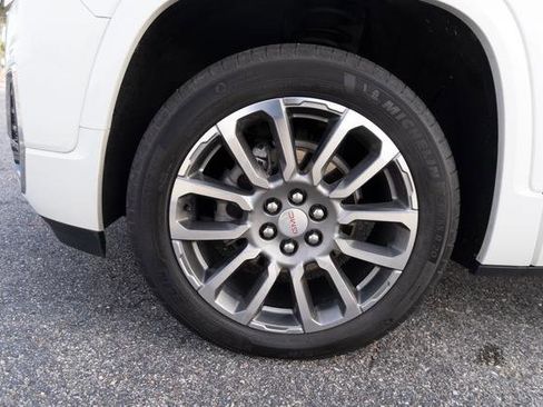 Used 2022 GMC Acadia Denali w/ Denali Ultimate Package image 41