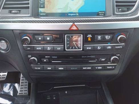 Used 2019 Genesis G80 3.3T Sport image 32