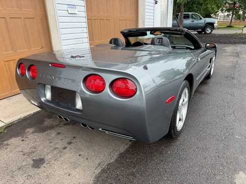 Used 2003 Chevrolet Corvette Convertible w/ Preferred Equipment Group1 RWD image 3