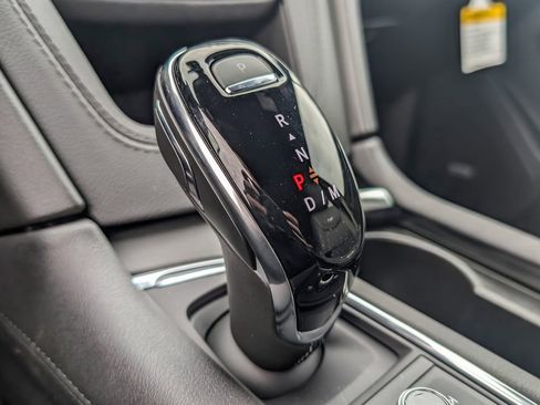 New 2025 Cadillac XT6 Premium Luxury image 30