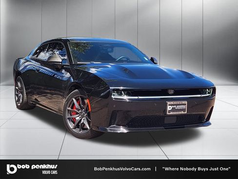 Used 2024 Dodge Charger Daytona Scat Pack w/ Plus Group AWD/4WD image 1