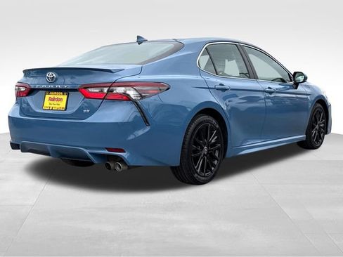 Used 2023 Toyota Camry SE image 7