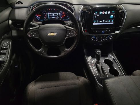 Used 2018 Chevrolet Traverse LT FWD image 22