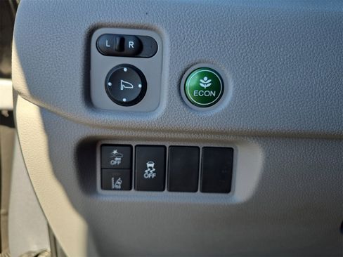 Used 2021 Honda Pilot EX image 22