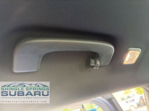 Used 2025 Ford Escape ST-Line image 33