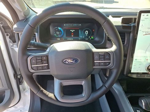 New 2025 Ford F150 Lightning Flash AWD/4WD image 9