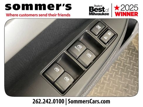 Used 2013 Subaru Legacy 2.5i Premium AWD/4WD image 11