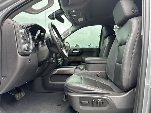 Used 2021 GMC Sierra 1500 SLT w/ SLT Premium Plus Package AWD/4WD image 15