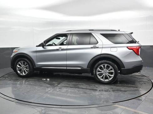 Used 2022 Ford Explorer Limited w/ Equipment Group 301A image 10