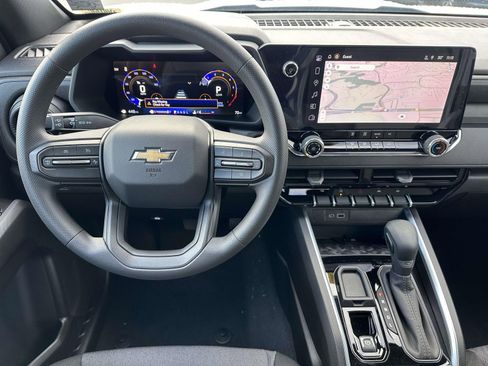 New 2026 Chevrolet Colorado W/T image 8