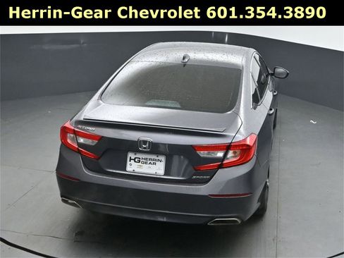 Used 2018 Honda Accord Sport image 34