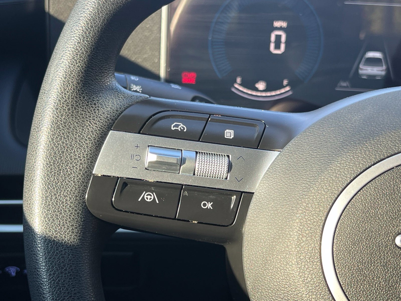 Used 2025 Hyundai Santa Cruz SEL FWD image 26
