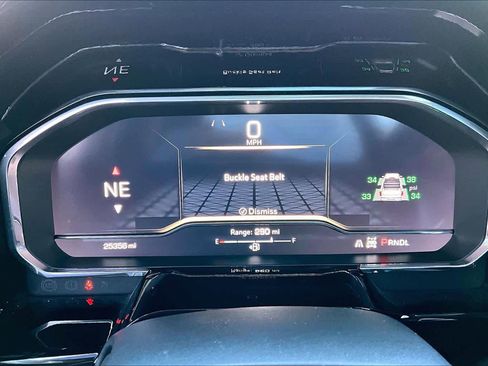 Used 2024 GMC Sierra 1500 SLT image 26