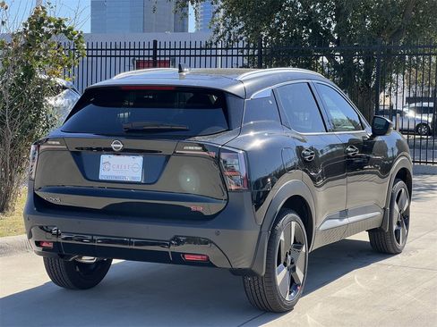 New 2026 Nissan Kicks SR w/ SR Premium Package image 4