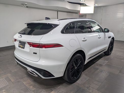 New 2026 Jaguar F-PACE R-Dynamic S image 27