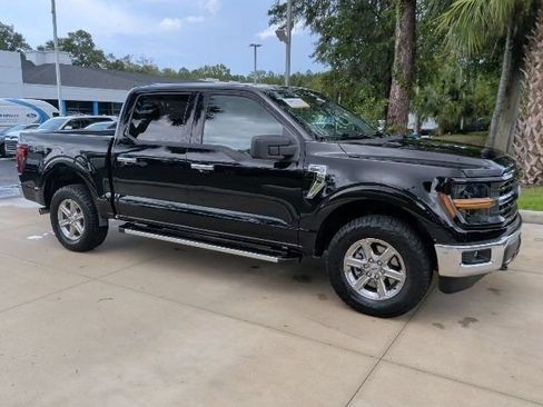 Certified 2025 Ford F150 XLT w/ Equipment Group 301A Standard AWD/4WD image 3