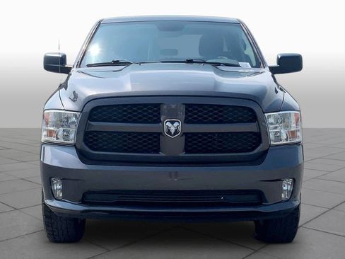 Used 2019 RAM 1500 Express w/ Express Value Package AWD/4WD image 4