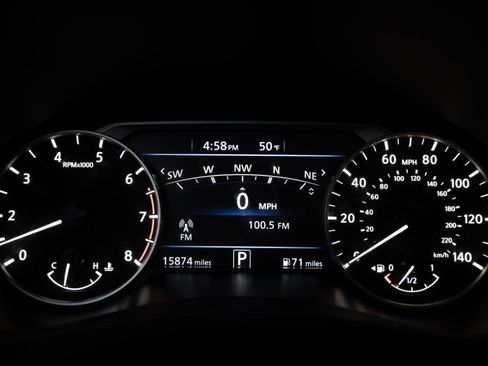 Used 2023 Nissan Altima 2.5 SR w/ SR Premium Package image 32