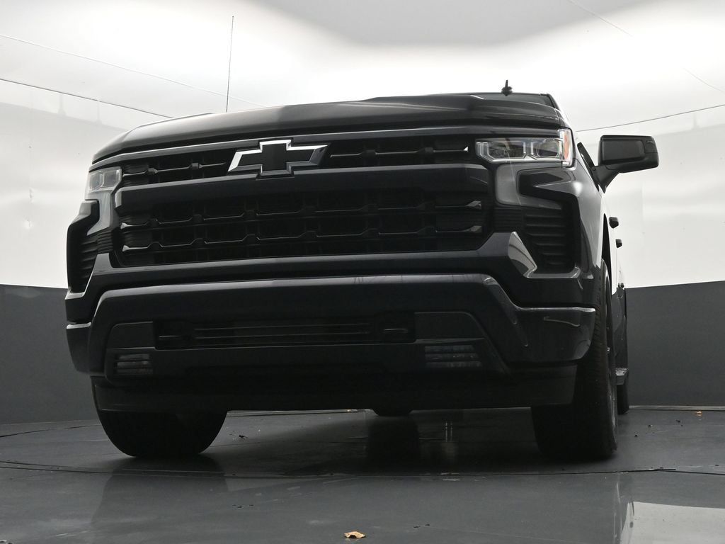 Used 2023 Chevrolet Silverado 1500 RST RWD image 32