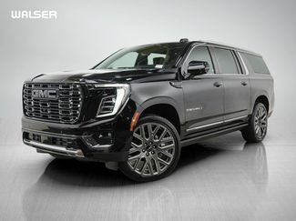 Used 2025 GMC Yukon XL Denali Ultimate AWD/4WD video 1