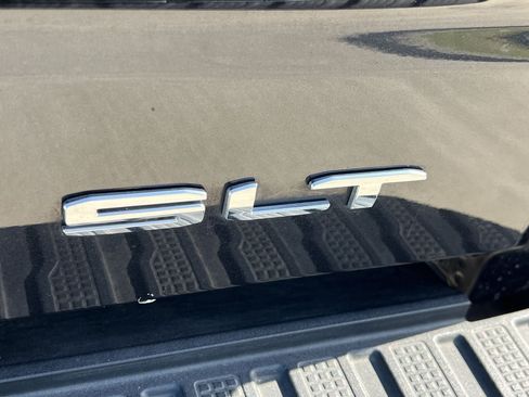 Used 2026 GMC Sierra 1500 SLT RWD image 8