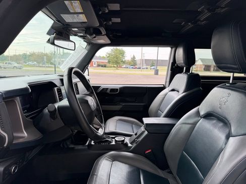 Used 2021 Ford Bronco Outer Banks AWD/4WD image 9