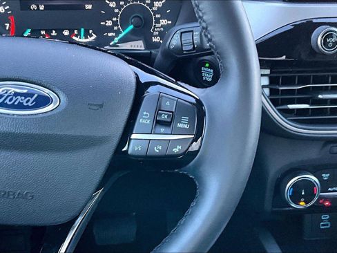 Used 2022 Ford Escape SE w/ Convenience Package image 18