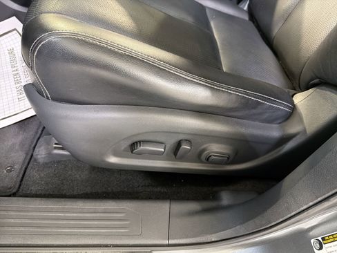 Used 2018 Nissan Murano Platinum image 11